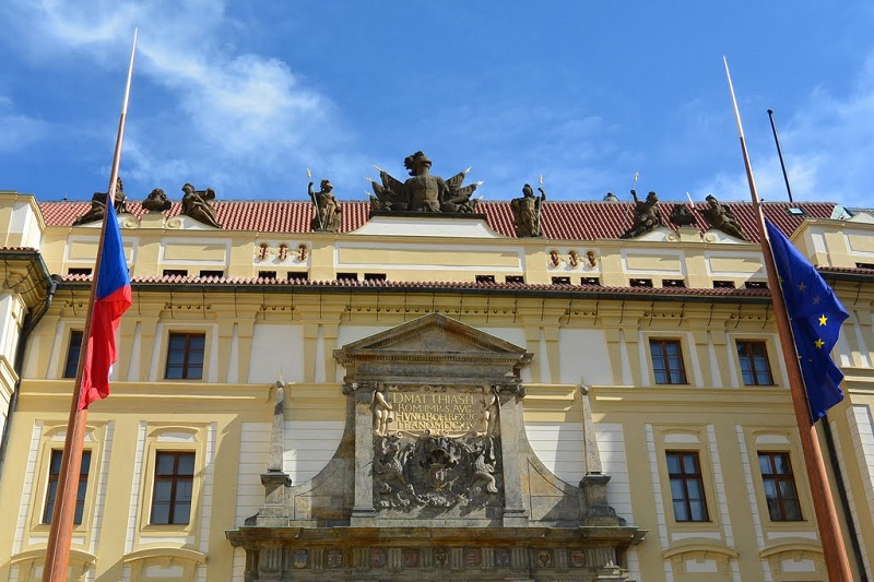 Praga ze Skalnym Miastem - wycieczka szkolna zagraniczna 