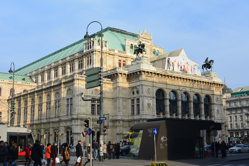 Jarmark Adwentowy w Wiedniu - wycieczka szkolna jednodniowa 