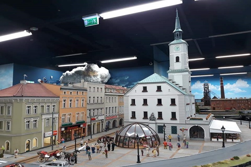 Śląskie atrakcje w jeden dzień (wiosna/lato) - wycieczka szkolna 