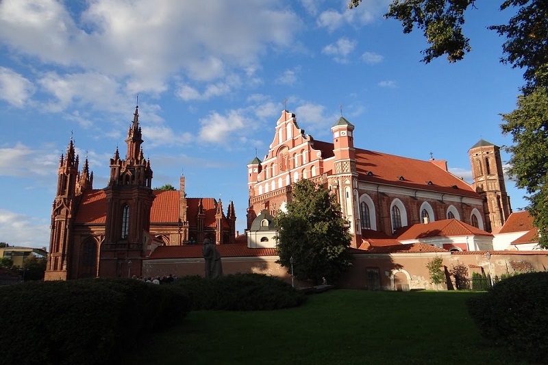 Litwa śladami Mickiewicza- wycieczka szkolna zagraniczna
