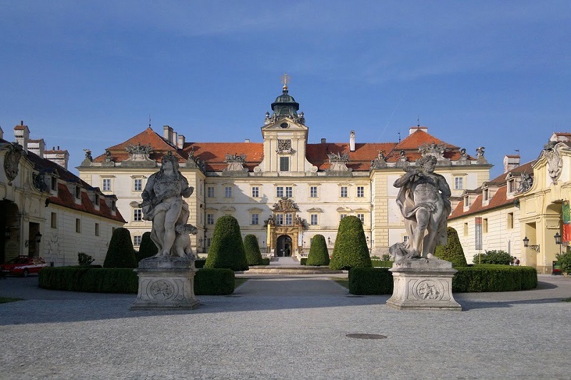 Południowe Morawy - wycieczka szkolna zagraniczna