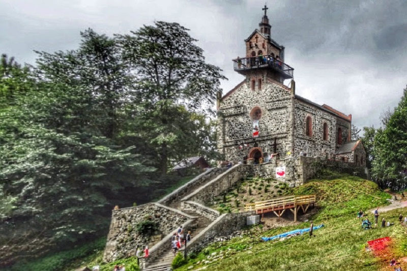 Lekcja geografii na szczycie góry Ślęża - wycieczka szkolna 1 dniowa