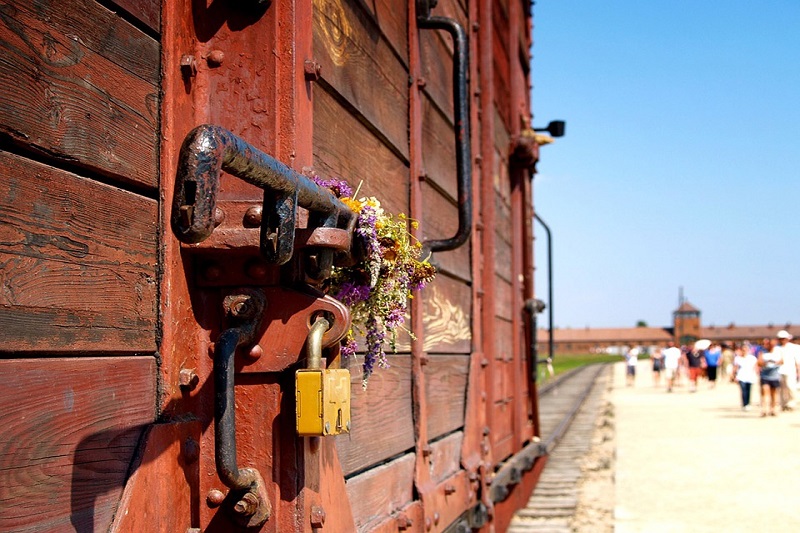 Oświęcim - Miejsca Pamięci -  wycieczka szkolna 1 dniowa